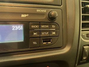 Renault Trafic Furgón 29 L2H1 dCi 120cv - GARANTIA MECANICA  - Foto 19