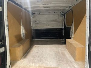 Renault Trafic Furgón L1H1 dCi 110cv - GARANTIA MECANICA  - Foto 10
