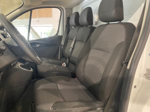 Renault Trafic Furgón 29 L2H1 dCi 120cv - GARANTIA MECANICA  - Foto 38