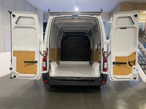 Renault Master Furgon T L2H2 3500 Bl dCi 99kW 135CV - GARANTIA FÁBRICA 08/2025  - Foto 11