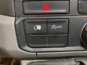 Volkswagen Crafter 35 Furgon BM TA L3H3 2.0TDI 103kW140CV - GARANTIA MECANICA  - Foto 25