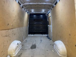 Volkswagen Crafter 35 Furgon BL TA L4H3 2.0TDI 130kW 177CV - GARANTIA FÁBRICA 03/2026  - Foto 12