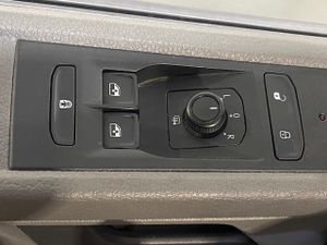 Volkswagen Caravelle Origin Corta 2.0 TDI 110kW BMT DSG - GARANTIA MECANICA  - Foto 25