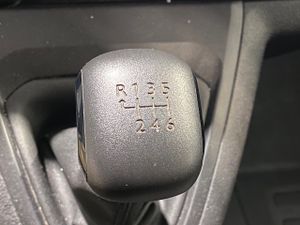 Peugeot Traveller Business BlueHDI 120 S&S Largo  - Foto 22