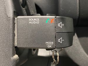 Nissan NV300 Furgón 2.0dCi L2H1 1.2T Comfort 120cv - GARANTIA FÁBRICA 03/2025  - Foto 23