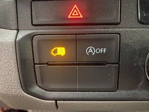 Volkswagen Crafter 35 Furgon BL TA L4H3 2.0TDI 130kW 177CV - GARANTIA FÁBRICA 03/2026  - Foto 22