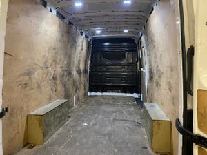 Volkswagen Crafter 35 Furgon BL TA L4H3 2.0TDI 130kW 177CV - GARANTIA FÁBRICA 03/2026  - Foto 11