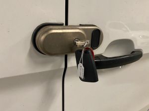 Volkswagen Crafter 35 Furgon BL TA L4H3 2.0TDI 103kW 140CV - GARANTIA FÁBRICA 07/2026  - Foto 11