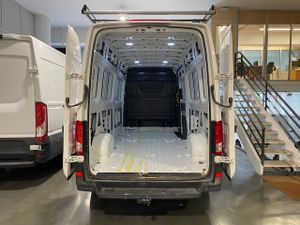 Volkswagen Crafter 35 Furgon BL TA L4H3 2.0TDI 103kW 140CV - GARANTIA FÁBRICA 07/2026  - Foto 13