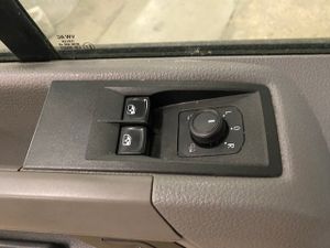 Volkswagen Crafter 35 Furgon BL TA L4H3 2.0TDI 103kW 140CV - GARANTIA FÁBRICA 07/2026  - Foto 25