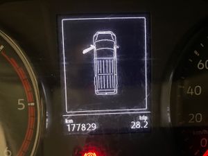 Volkswagen Crafter 35 Furgon BM TA L3H3 2.0TDI 103kW140CV - GARANTIA MECANICA  - Foto 17