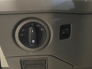 Volkswagen Crafter 35 Furgon BM TA L3H3 2.0TDI 103kW140CV - GARANTIA MECANICA  - Foto 31