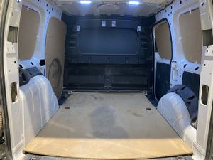 Volkswagen Caddy Cargo 2.0 TDI 90kW 122CV 4MOTION - GARANTIA MECANICA  - Foto 11