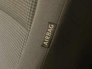 Volkswagen Caddy Cargo 2.0 TDI 90kW 122CV 4MOTION - GARANTIA MECANICA  - Foto 27