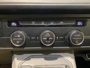 Volkswagen Caravelle Origin Corta 2.0 TDI 110kW BMT DSG - GARANTIA MECANICA  - Foto 19