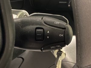 Peugeot Partner Standard 600kg BlueHDi 73kW - Foto 26