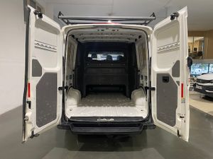 Volkswagen Crafter 35 Furgon BM TN L3H2 2.0TDI 103kW140CV - GARANTIA FÁBRICA 07/2026 - Foto 9