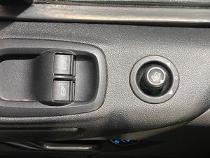 Ford Transit Custom Kombi 2.0 TDCI 320 L1 Trend - GARANTIA FÁBRICA 08/2026 - Foto 31