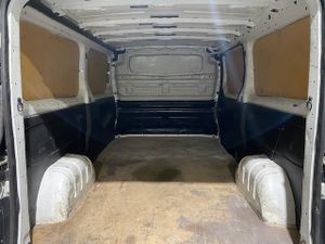 Nissan Primastar Furgon 29 L2H1 2.0 DCI 110cv  - GARANTIA FÁBRICA 06/2027 - Foto 9