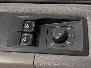 Volkswagen Crafter 35 Furgon BM TA L3H3 2.0TDI 103kW140CV - GARANTIA MECANICA - Foto 25