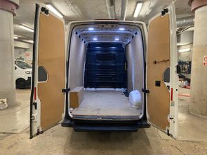 Volkswagen Crafter 35 Furgon BM TA L3H3 2.0TDI 103kW140CV - GARANTIA MECANICA - Foto 8