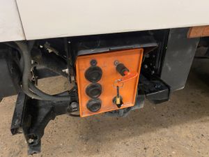 Iveco Daily 35c16 3750 Caja Cerrada PLATAFORMA ELEVADORA - GARANTIA MECANICA - Foto 8