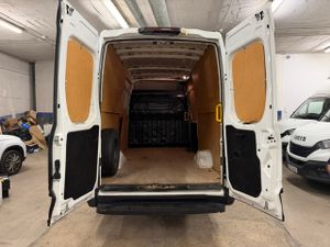Iveco Daily Furgón 35S12 V 3520L H2 12.0 120cv - GARANTIA MECANICA - Foto 6