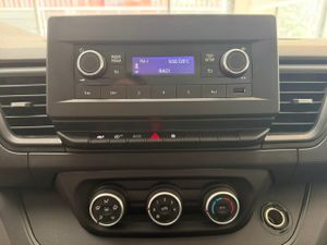 Nissan Primastar Furgon 29 L2H1 2.0 DCI 110cv  - GARANTIA MECANICA - Foto 16