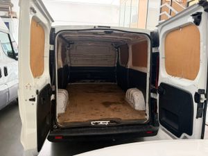 Nissan Primastar Furgon 29 L2H1 2.0 DCI 110cv  - GARANTIA MECANICA - Foto 7