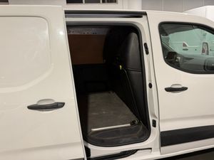 Peugeot Partner Furgón L1 Standard 1000KG BlueHDI 102cv (3 plazas) - GARANTIA MECANICA - Foto 12