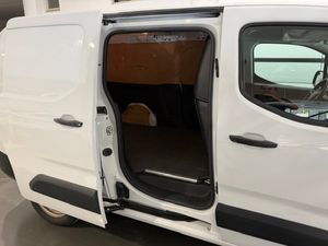 Opel Combo Cargo Furgón Cargo XL 1000KG 1.5 S&S MT 100CV (3 plazas) - GARANTIA MECANICA - Foto 14