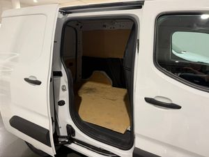 Fiat Doblò Furgón L1 BlueHDI 1.5 L 1000KG 100CV - GARANTIA FÁBRICA 05/2027 - Foto 10
