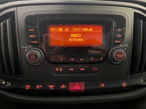 Fiat Doblò Cargo SX 1.3 Mjet 70 kW 95cv - GARANTIA MECANICA - Foto 17