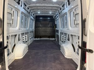Volkswagen Crafter 35 Furgon BL TA L4H3 2.0TDI 103kW 140CV GARANTIA MECANICA - Foto 10