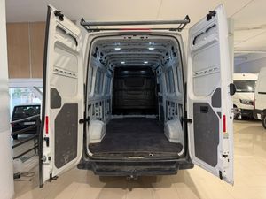 Volkswagen Crafter 35 Furgon BL TA L4H3 2.0TDI 103kW 140CV GARANTIA MECANICA - Foto 9