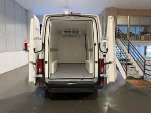 Volkswagen Crafter 35 Furgon BM TA L3H3 2.0TDI 103kW140CV FRIGORIFICO CONGELACION - GARANTIA MECANICA - Foto 9