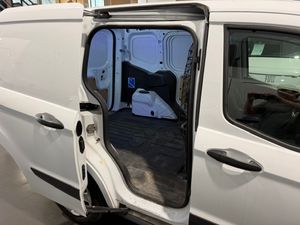 Ford Transit Courier Furgón 1.5 TDCi 71kW Trend 95cv - GARANTIA MECANICA - Foto 6