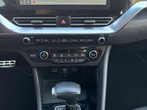 Kia Niro 1.6 GDi HEV 104kW 141CV Emotion - Foto 15