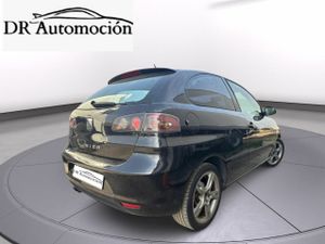 Seat Ibiza 1.9 TDI 100CV SPORT - Foto 4