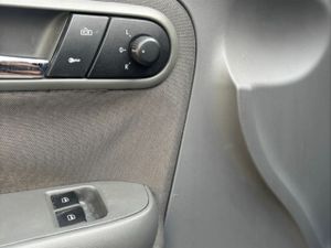 Seat Ibiza 1.9 TDI 100CV SPORT - Foto 11