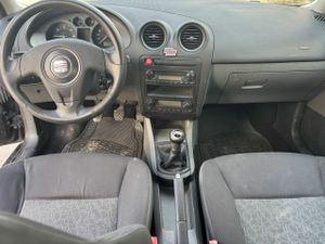 Seat Ibiza 1.9 TDI 100CV SPORT - Foto 9