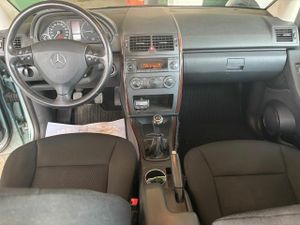 Mercedes Clase A A 200 CDI ELEGANCE - Foto 9