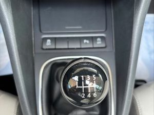 Volkswagen Golf Cabrio 2.0 TDI 140cv BlueMotion Tech - Foto 14