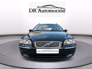 Volvo V70 2.4 D5 Momentum - Foto 3