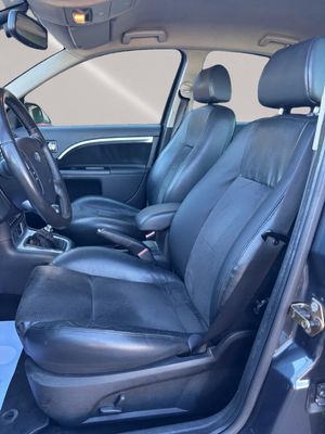 Ford Mondeo 5p Titanium X 2.2 TDCi 155cv 6 vel. - Foto 8