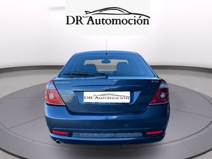 Ford Mondeo 5p Titanium X 2.2 TDCi 155cv 6 vel. - Foto 5