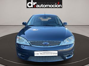 Ford Mondeo 5p Titanium X 2.2 TDCi 155cv 6 vel. - Foto 3