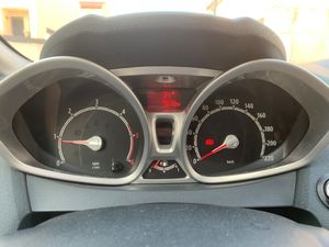 Ford Fiesta 3p Titanium 1.60 TDCi - Foto 7