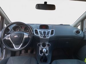 Ford Fiesta 3p Titanium 1.60 TDCi - Foto 6