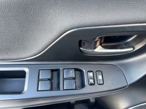 Toyota GR Yaris Yaris 5p 100H Advance - Foto 11